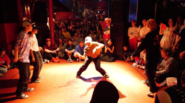 IRL(Tracey Kazaho) vs RUSHBALL BEST8 HIPHOP WDC 2018 FINAL World Dance Colosseum